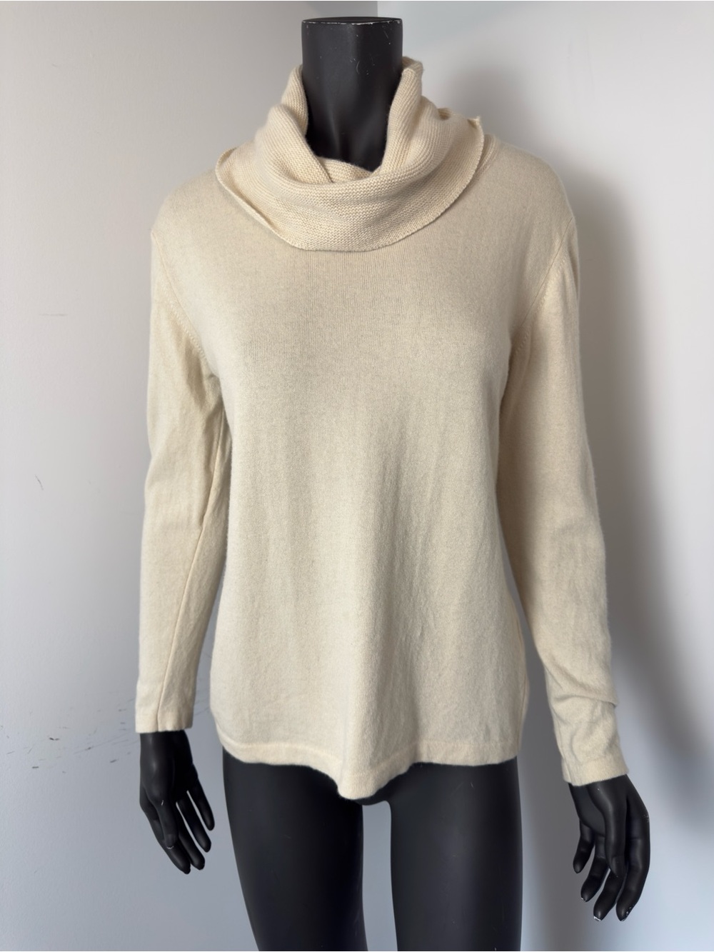 Cashmere & Silk Italian Ezio Corsi Cream Cowl Neck Women's Sweater